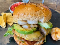 鲜虾牛油果汉堡-HIGH FIVE哈福手工汉堡(桂林路店)