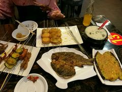 -郑贵初烧烤·烤凤爪的发明者(王家湾店)