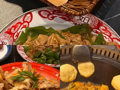 -炖四方东北铁锅炖·烧烤小龙虾(中豪国际店)
