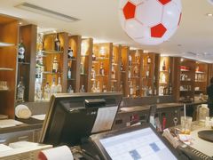 -广州中心皇冠假日酒店·汇点大堂吧