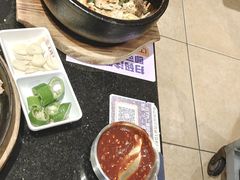 牛肉末蔬菜石锅拌饭+例汤-木槿花韩式炭烤·熟成肉工坊(孙文东路店)