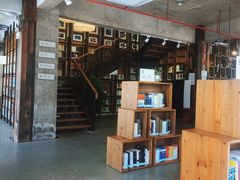 -香洲区图书馆(乐士文化区店)