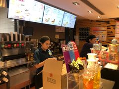 -麦当劳(南京路2店)