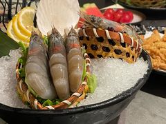-湊湊火锅·茶憩(杭州湖滨银泰in77店)