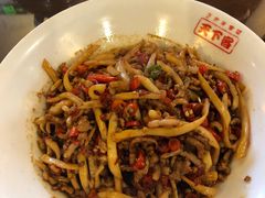 鱿鱼炒肉丝-天下客饭店(中山路店)
