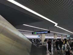 -虹桥火车站(地铁站)