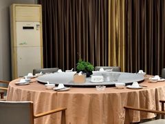 -粤盛海鲜平价店(洛溪食街店)