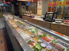 -尚品海鲜肥牛自助火锅(湖明店)