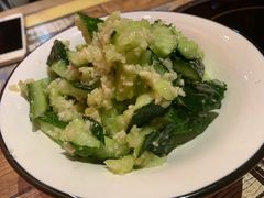 -虾弄弄海派小龙虾·牛羊蝎子火锅