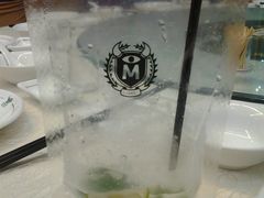 -怪兽咖啡 Monster Cafe