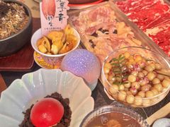 -菌自由丨野生菌火锅特色庭院餐厅(丽江古城店)
