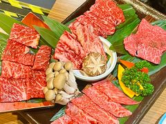 -炼火烤肉店
