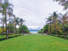 -西昌邛海湾柏樾酒店(原邛海湾柏栎度假酒店)