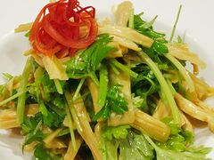 芹香拌豆黄金-高第街56号港式餐厅(山大路店)