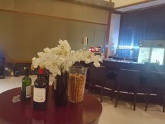 -东西风牛排馆周末烧烤自助(首都机场希尔顿店)