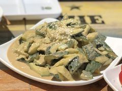 拍黄瓜-丽伟的串·烧烤·砂锅(季景天地店)