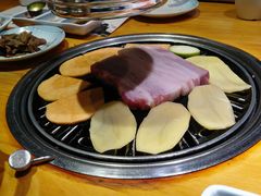 -唯成•韩国炭火烤肉 유성고기