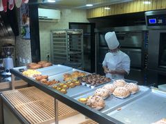 面包甜点陈列柜-心岸(小西沟店)