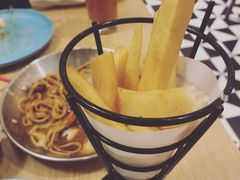 -摩欧客意式餐厅(高新活力汇店)
