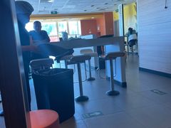 -麦当劳(朝阳路得来速店)