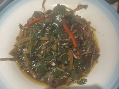 -老周家酱卤猪蹄私房菜(克拉玛依西街店)