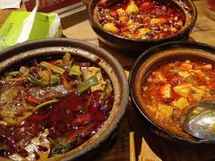 -有红鸡毛店·砂锅菜(抚琴夜市店)