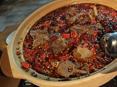 -临界音乐酒馆·小龙虾·江湖菜(华熙LIVE·鱼洞店)