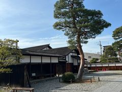 -高山阵屋