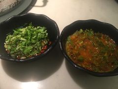 -左庭右院鲜牛肉火锅(浦江欢乐颂店)