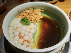土家桂花红糖凉粉-吃饭皇帝大土家民族菜(正大广场店)