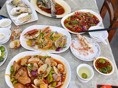 -四川小胡子海鲜(丁村万人海鲜广场店)