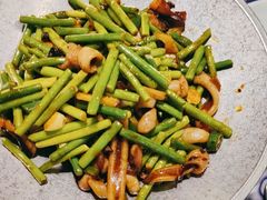 -卢大鲜鱼头捞饭(美利广场店)