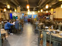 大堂-肖肖酸萝卜鱼火锅(总店)