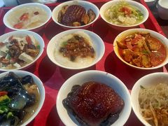 -蓝田九大碗民俗食府(蓝田店)