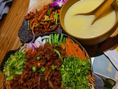 -冰川冷面·延边菜·炭烤串(观前店)