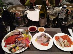 -美食汇海鲜自助餐厅·小龙虾烧烤(富力万达文华酒店)