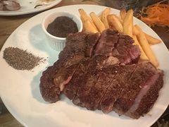 -羽深肉铺 Steak & Wine