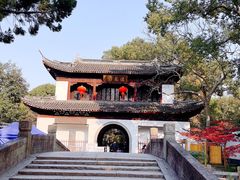 -汇龙潭