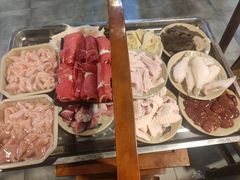 -九尺赵老四鲜鹅肠火锅