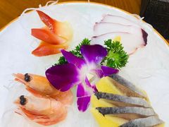 -青瓦餐厅·生鱼片·韩园烤肉(西塔店)