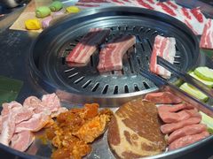 -哈哈碳都·牛肋条无限自助烤肉(宝龙店)