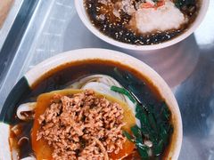 -洪记凉米线(新兴路店)