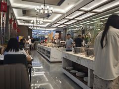 -皖西宾馆-亚马逊自助餐厅