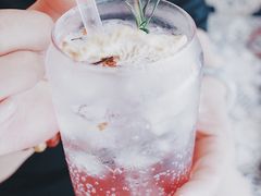 玫瑰红豆冰-昼夜咖啡馆