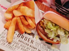 -FATBURGER 特富客汉堡(外交公寓店)