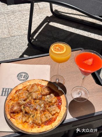 服了服了！我居然在沈阳吃到了锅包肉披萨