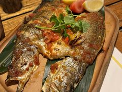 -三亚艾迪逊酒店·海滩烧烤 BARBACOA·现场乐队·浪漫晚餐·烧烤海鲜