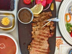 -城堡俄式西餐厅(中央大街索道店)