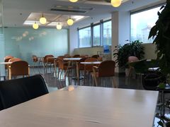 -上海汇之星奔驰4S店(浦东新店)