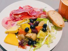 -怡咖啡海鲜自助餐厅(浦东香格里拉店)